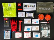 WYPADEK ŚRODEK milit.jpg